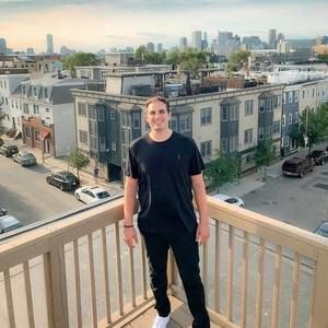 Meet your Posher, Mitchell